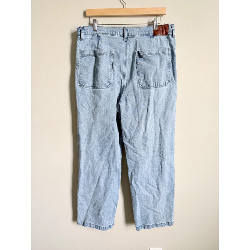 American Eagle x Tru Kolors Mens Light Wash Pleated Relaxed Straight Jeans 34x32 - Picture 2 of 4